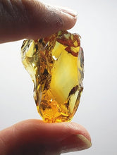 Load image into Gallery viewer, Andara Crystal Dual colored piece - Traditional - 26g*