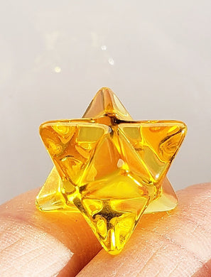 Yellow - Golden Andara Crystal Merkaba 15mmno