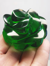 Load image into Gallery viewer, Green Andara Crystal Rose
