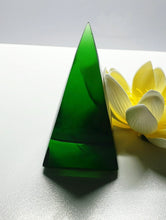 Load image into Gallery viewer, Green (Deep) Andara Crystal Nubian Pyramid 3in x 1.5in