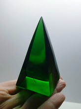 Load image into Gallery viewer, Green (Deep) Andara Crystal Nubian Pyramid 3in x 1.5in