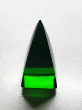 Load image into Gallery viewer, Green (Deep) Andara Crystal Nubian Pyramid 1.5in x .75in
