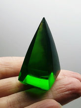 Load image into Gallery viewer, Green (Deep) Andara Crystal Nubian Pyramid 1.5in x .75in