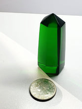 Load image into Gallery viewer, Green (Deep) Andara Crystal Generator 2.5inch