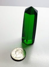 Load image into Gallery viewer, Green (Deep) Andara Crystal Generator 2.5inch