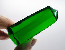 Load image into Gallery viewer, Green (Deep) Andara Crystal Generator 2.5inch