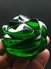 Load image into Gallery viewer, Green - Deep Andara Crystal Rose