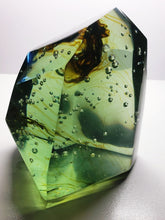 Load image into Gallery viewer, Bi-color Green w/ Shaman Polished Andara Crystal 1.15kg
