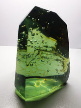 Load image into Gallery viewer, Bi-color Green w/ Shaman Polished Andara Crystal 1.15kg