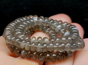 Grey Moonstone EO++ 4.5-5.5mm 16.5inch