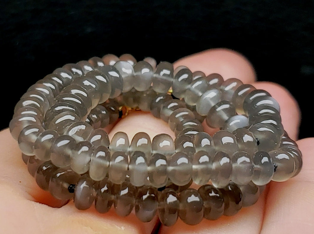 Moonstone - Grey  EO++ 4.5-5.5mm 16.5inch