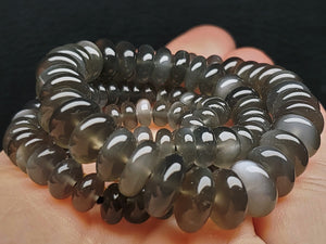 Grey Moonstone EO++ 4.5-9.5mm 18.25inch