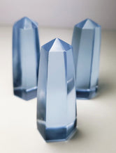 Load image into Gallery viewer, Violet - Light (color change) Andara Crystal Generator 2.5inch