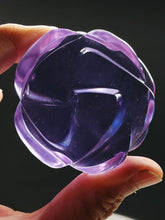 Load image into Gallery viewer, Violet - Light (color change) Andara Crystal Rose
