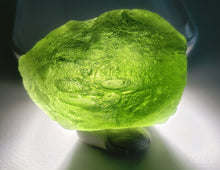 Load image into Gallery viewer, Moldavite Therapeutic Specimen 28.35g