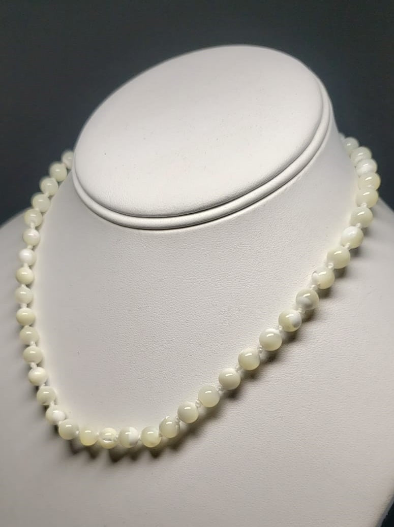 Mother of Pearl  EO 6.5mm 14.25-15.75inch adjustable Kid's Necklace