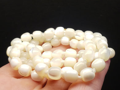 Mother of Pearl EO+ 7x7mm 27inch