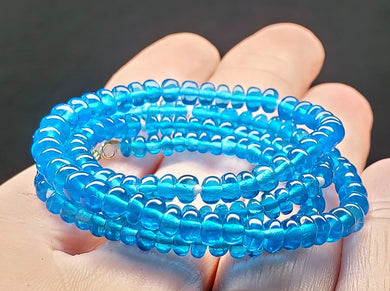 Apatite - Blue (neon) EO+ 3-4.5mm 17inch
