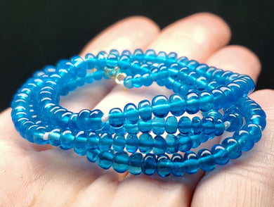 Apatite - Blue (neon) EO+ 3.5-5mm 19.5inch