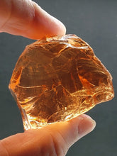 Load image into Gallery viewer, Peach Andara Crystal Traditional