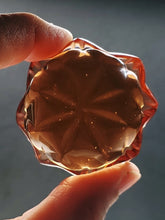 Load image into Gallery viewer, Peach Andara Crystal Lotus