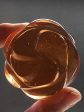 Load image into Gallery viewer, Peach Andara Crystal Rose