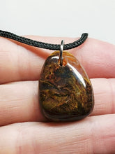 Load image into Gallery viewer, Pietersite Therapeutic Pendant 6g