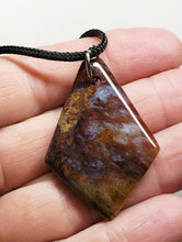 Load image into Gallery viewer, Pietersite Therapeutic Pendant 8g