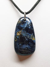Load image into Gallery viewer, Pietersite Therapeutic Pendant 8g