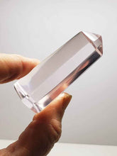 Load image into Gallery viewer, Pink Andara Crystal Generator