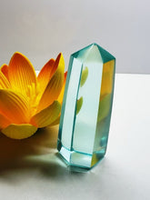 Load image into Gallery viewer, Teal Andara Crystal Generator 2.5inch