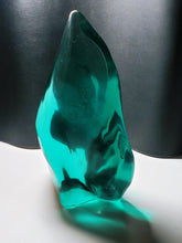 Load image into Gallery viewer, ***AS IS *** Teal Polished Andara Crystal 7.46kg