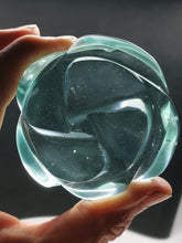 Load image into Gallery viewer, Turquoise Andara Crystal Rose