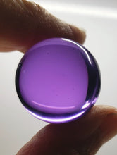 Load image into Gallery viewer, Violet (color change) Andara Crystal Sphere 1 inch