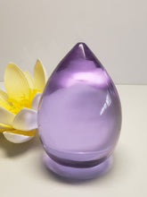 Load image into Gallery viewer, Violet Andara Crystal Pointed Egg
