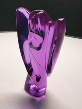 Load image into Gallery viewer, Violet (Color Change) Andara Crystal Angel