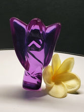 Load image into Gallery viewer, Violet (Color Change) Andara Crystal Angel