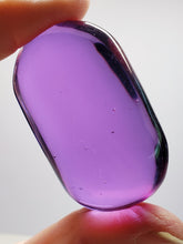 Load image into Gallery viewer, Violet (color change) Andara Crystal Hand Piece 78gB