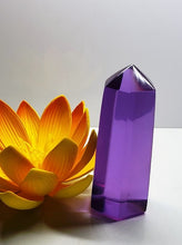 Load image into Gallery viewer, Violet (color change) Andara Crystal Generator 2.5inch