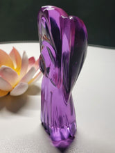 Load image into Gallery viewer, Violet (Color Change) Andara Crystal Angel
