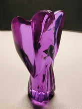 Load image into Gallery viewer, Violet (Color Change) Andara Crystal Angel