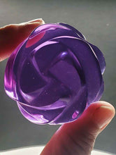 Load image into Gallery viewer, Violet (color change) Andara Crystal Rose