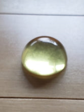 Load image into Gallery viewer, Yellow Andara Crystal Cabochon 30mm