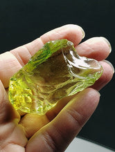 Load image into Gallery viewer, Yellow Green Traditional Andara Crystal 44g
