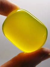 Load image into Gallery viewer, Opalescence - Yellow Andara Crystal Hand Piece 40g