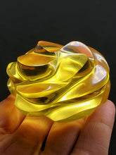 Load image into Gallery viewer, Yellow Andara Crystal Rose