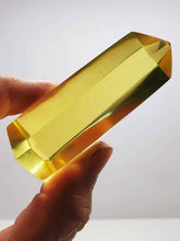 Load image into Gallery viewer, Yellow Andara Crystal Generator