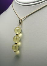 Load image into Gallery viewer, Yellow Andara Crystal Pendant with Gold (3 x 10mm)