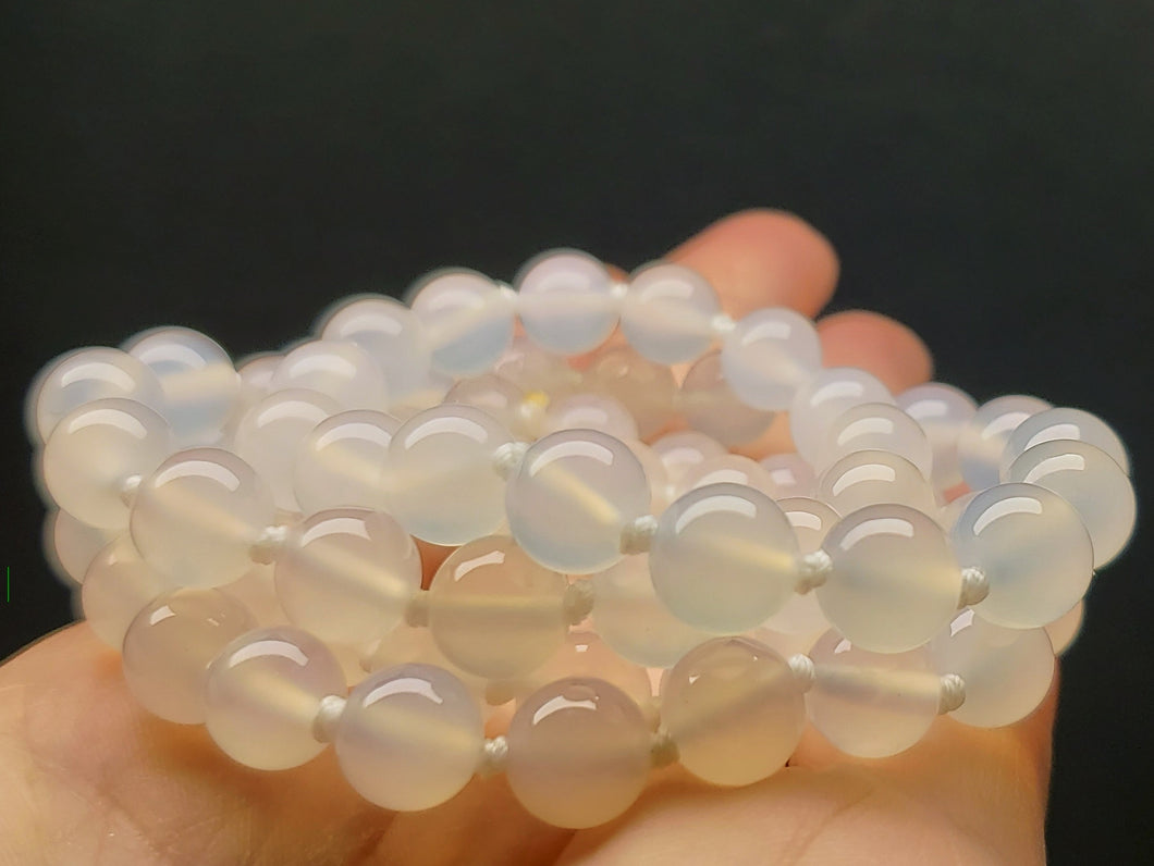 Agate - White (Translucent) EO++ 8+mm 24.5inch